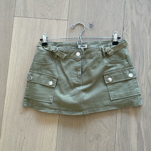 Steve Madden Cargo Skort - Picture 1 of 3